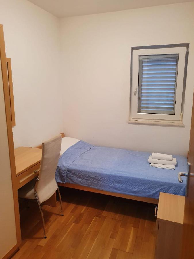Aparthotel Marina Gromela Mirce Esterno foto