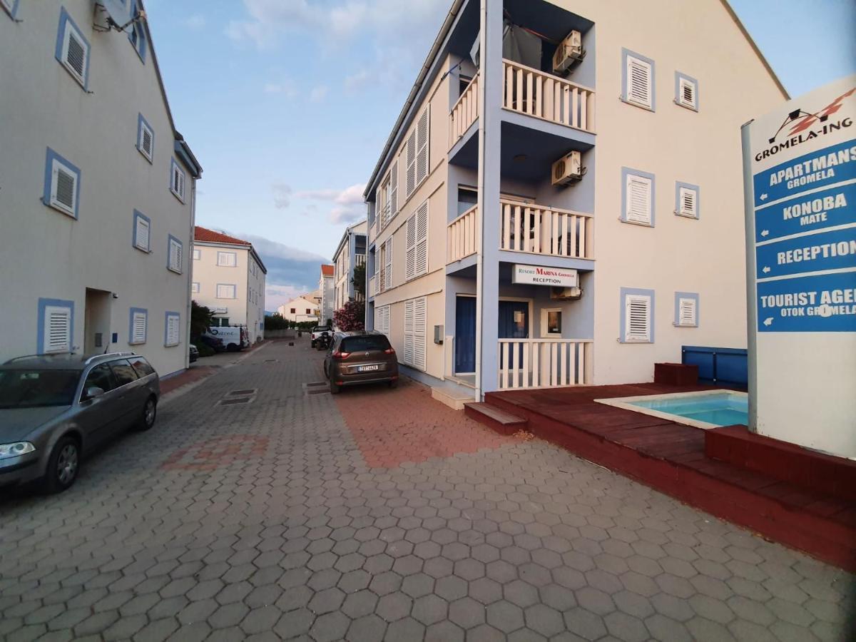 Aparthotel Marina Gromela Mirce Esterno foto