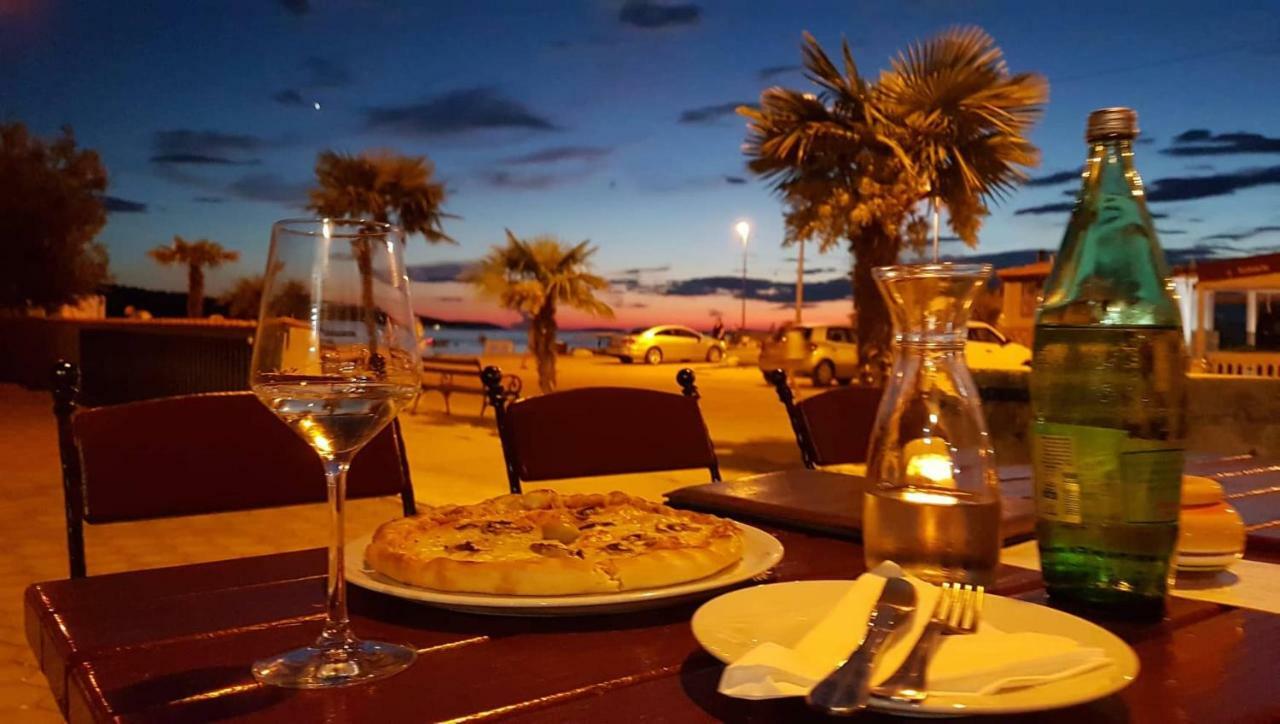 Aparthotel Marina Gromela Mirce Esterno foto